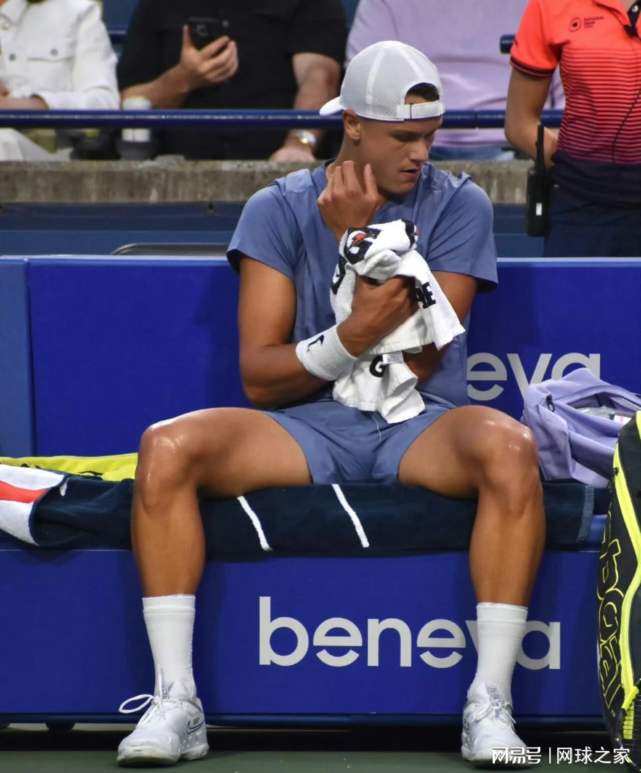 顶尖球员必, 位丹麦新星, 网球之家