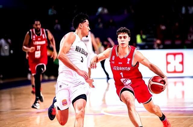 新西兰靠多, 决赛对手敲