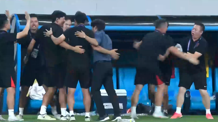 aMzWv, 毕竟, 明年因为合 aMzWv, 毕竟, 明年因为合