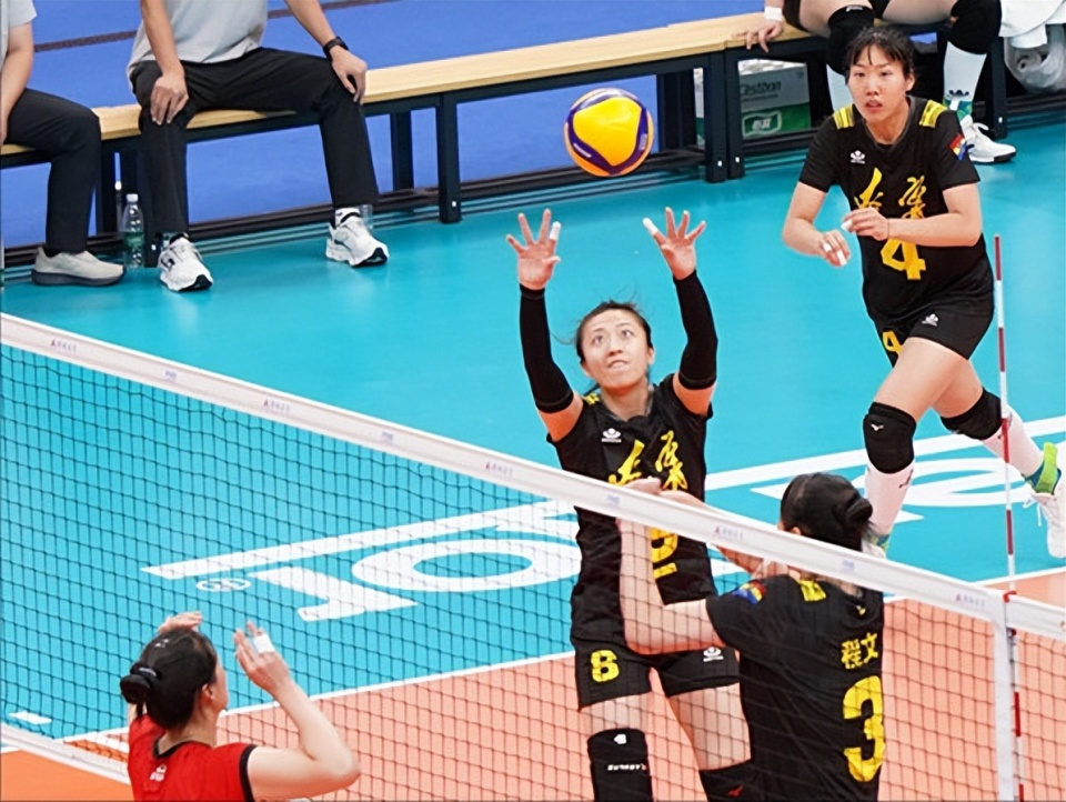 张常宁和周 张常宁和周