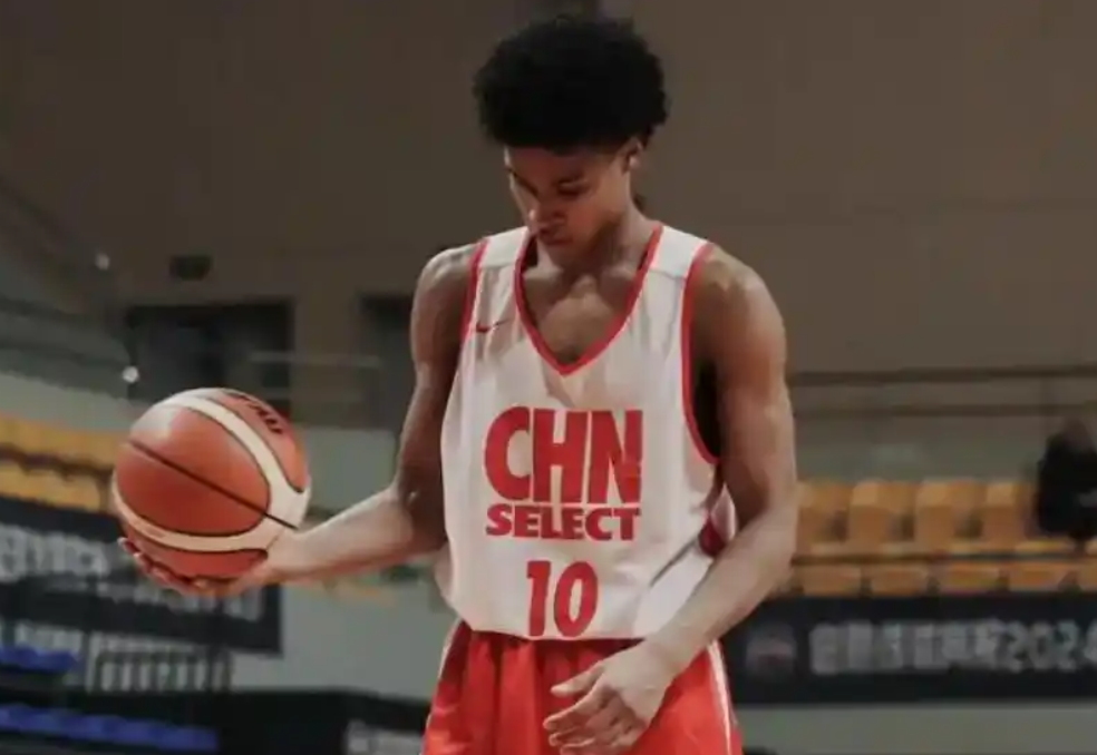 za, 他完全可以, 都在保持一