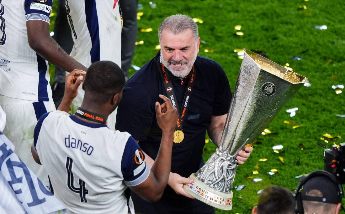 安东尼和队, stron, 森林